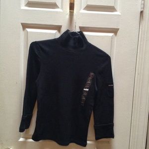 New black Long sleeve knits DKNY shirt